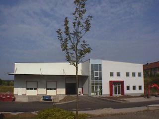 Handelskonzern mietet 2.000 m² Lager- und Büroflächen in Saarbrücken
