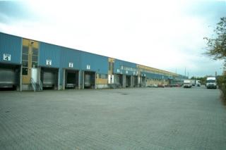 PLUS mietet 22.000 m² Hallen- und Büroflächen im ehemaligen MASSA-Zentrallager